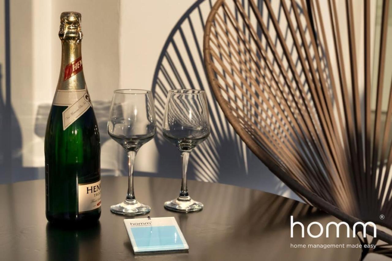 Brand New Homm Penthouse In Ano Glyfada, Dilou Apartment Athens Ngoại thất bức ảnh